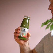 Load image into Gallery viewer, Raw Cucumber, Kale, Courgette, Lemon & Coriander - 250ml